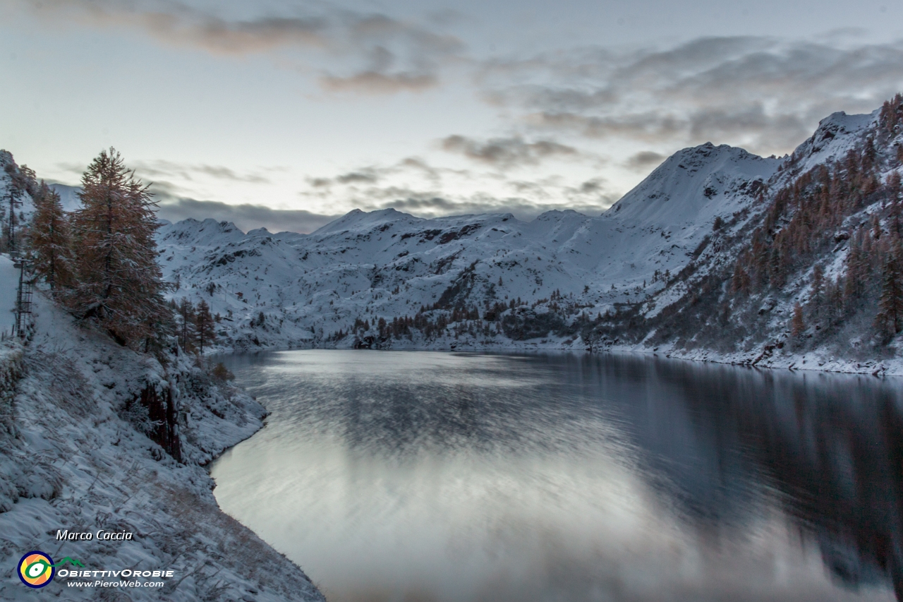 La prima neve autunnale al Calvi-3.JPG